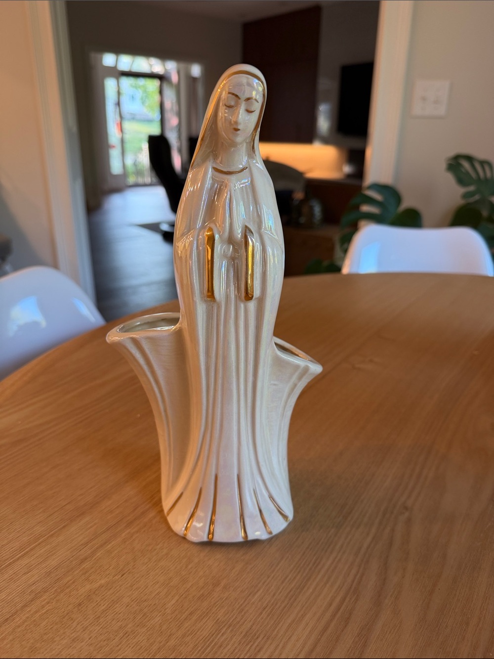 Vintage Holley Ross Madonna Planter 11.25” Pearlized Ivory Gold MCM